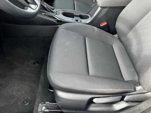 Used 2025 Toyota Corolla LE image 10