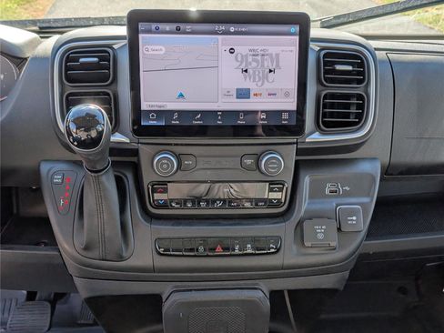 Used 2025 RAM ProMaster 2500 image 17