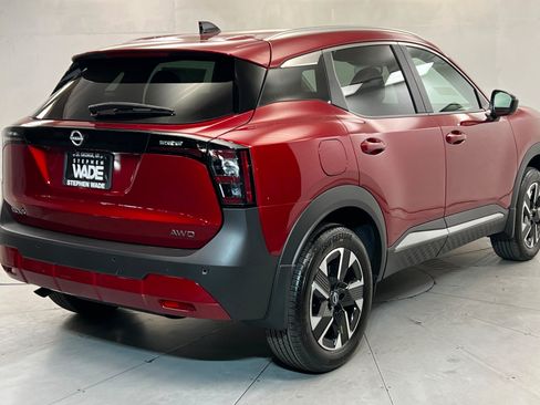 New 2026 Nissan Kicks SV w/ SV Premium Package AWD/4WD image 5