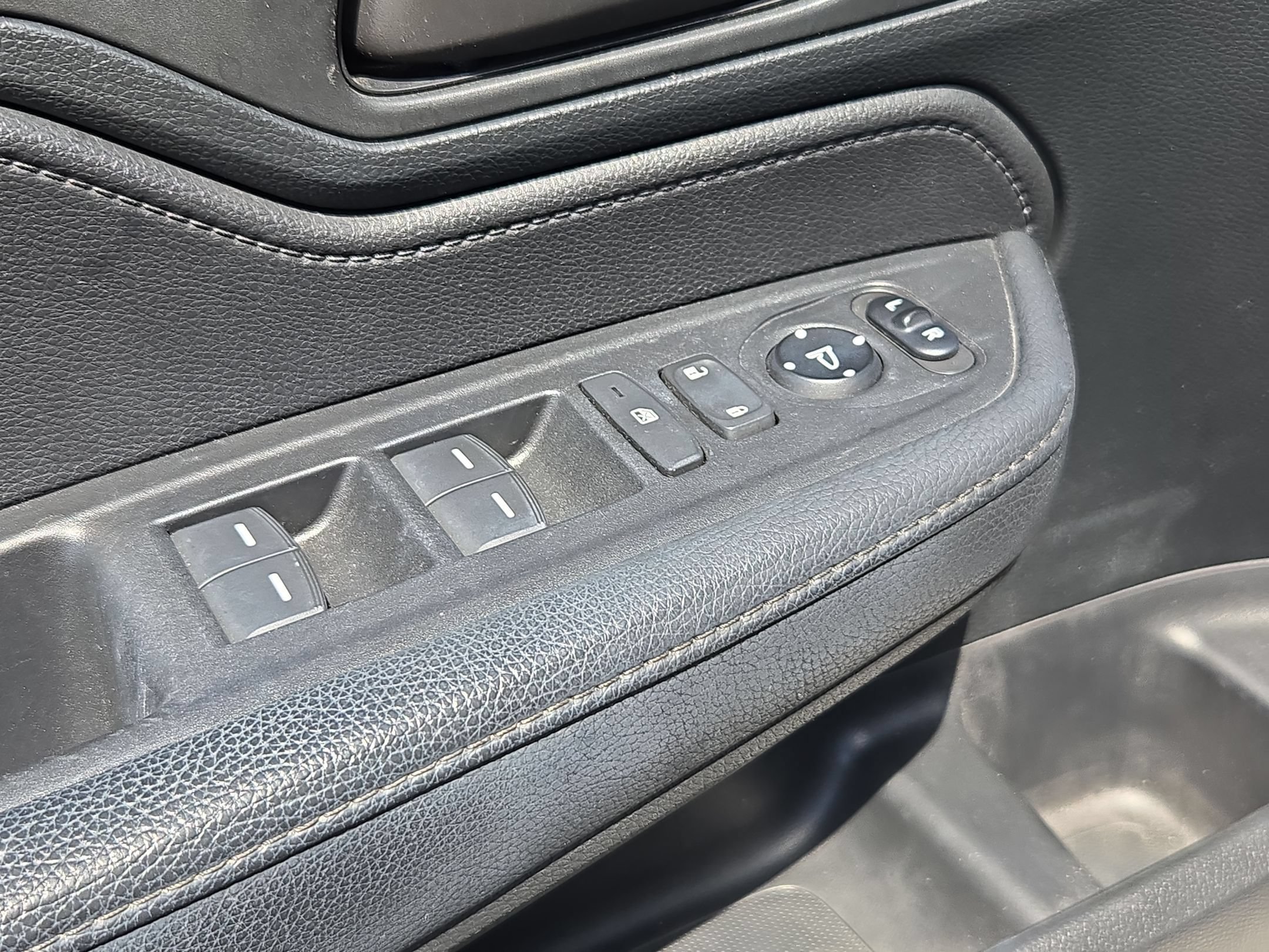 Used 2023 Honda Odyssey Sport image 11