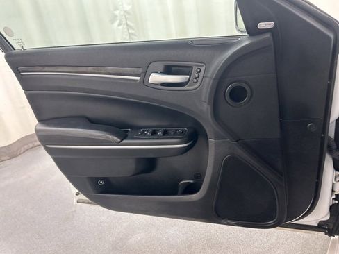 Used 2023 Chrysler 300 Touring L w/ Popular Equipment Group image 24