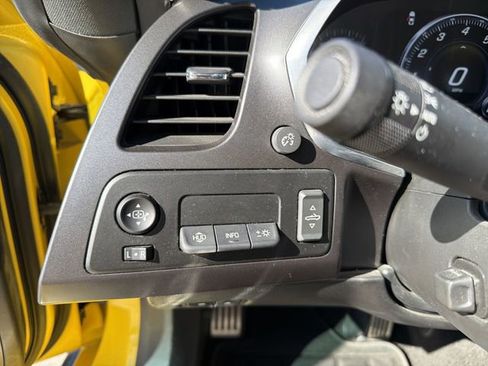 Used 2017 Chevrolet Corvette Z06 RWD image 18