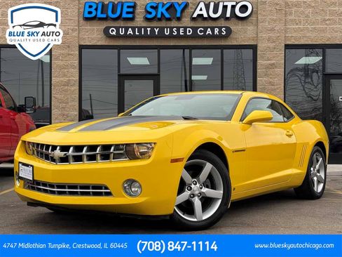 Used 2010 Chevrolet Camaro LT image 1