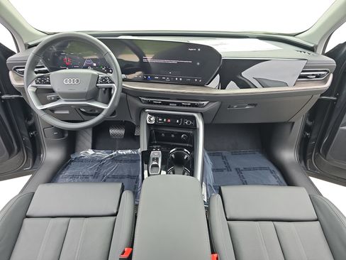 New 2025 Audi Q5 Premium Plus image 9