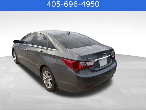 Used 2012 Hyundai Sonata GLS w/ Popular Equipment Pkg FWD image 4