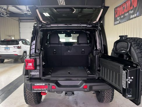 New 2026 Jeep Wrangler Unlimited Rubicon image 9