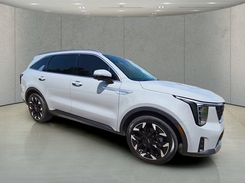Used 2025 Kia Sorento SX FWD image 38