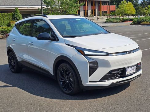 New 2027 Chevrolet Bolt RS FWD image 7