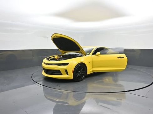 Used 2018 Chevrolet Camaro LT w/ RS Package RWD image 32