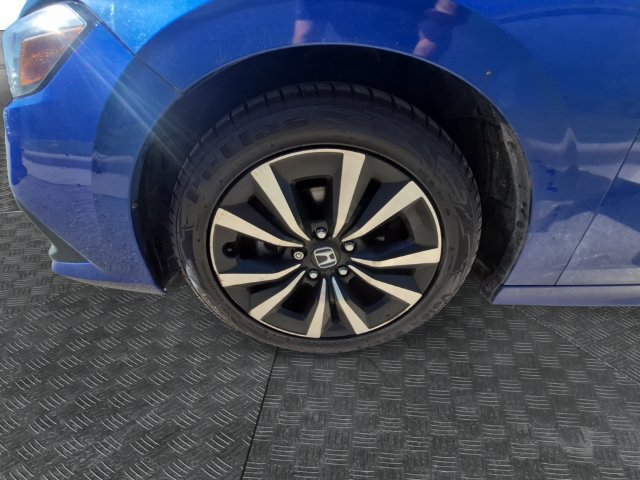 Used 2024 Honda Civic EX image 13