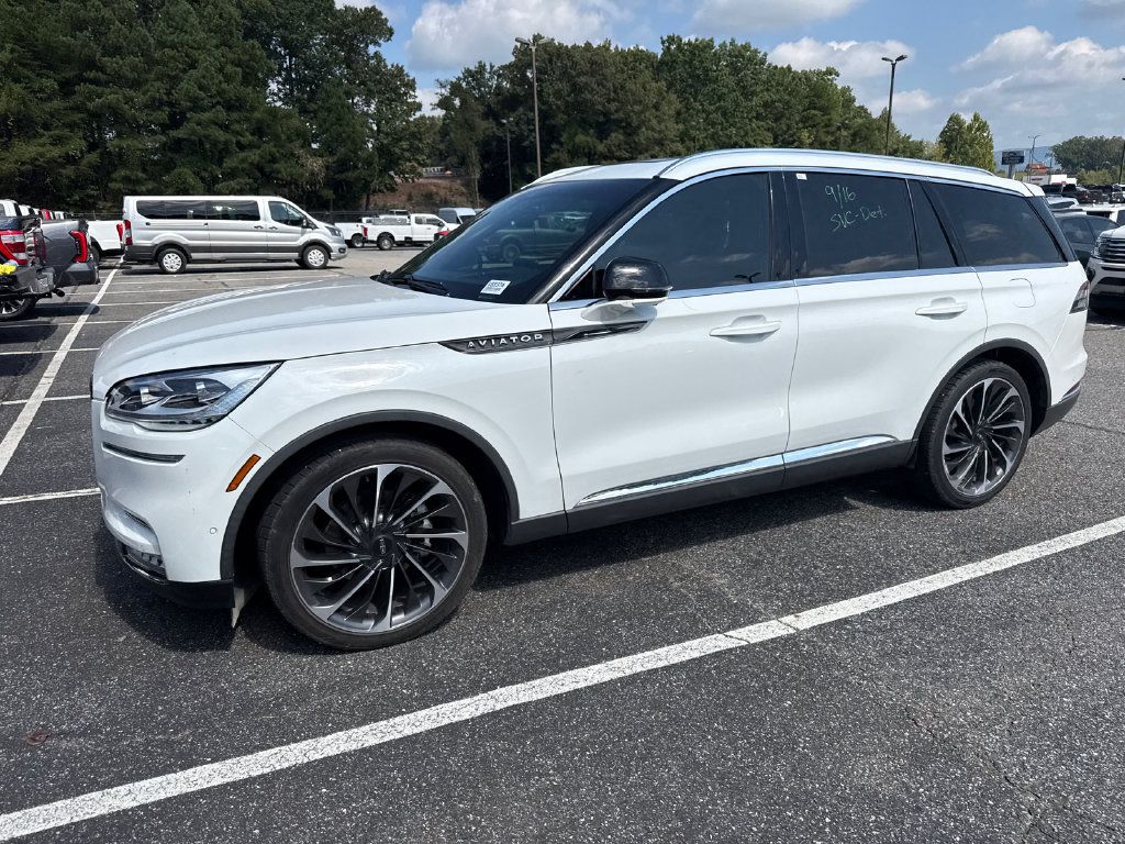 Used 2020 Lincoln Aviator Reserve w/ Equipment Group 202A AWD/4WD image 8