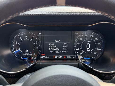 Used 2020 Ford Mustang Shelby GT500 w/ Technology Package RWD image 18
