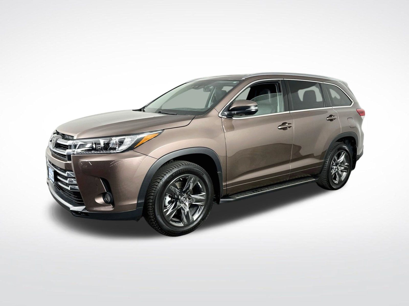 Used 2017 Toyota Highlander Limited Platinum FWD image 4