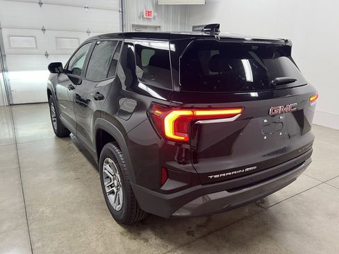 New 2025 GMC Terrain Elevation w/ Technology Package II image 4