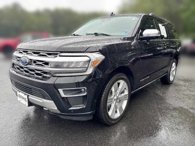 Certified 2024 Ford Expedition Platinum AWD/4WD image 4