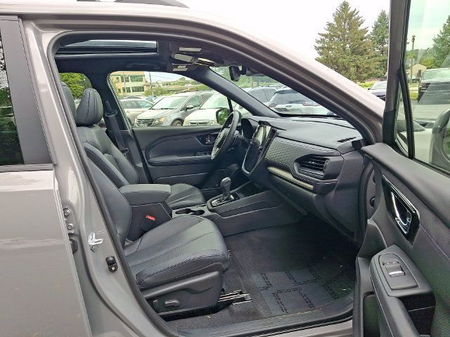 Used 2025 Subaru Forester Limited AWD/4WD image 51
