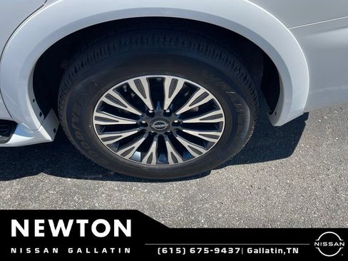 Used 2021 Nissan Armada SL w/ Midnight Edition Package RWD image 11