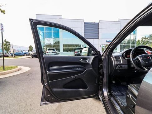 Used 2019 Dodge Durango GT image 38