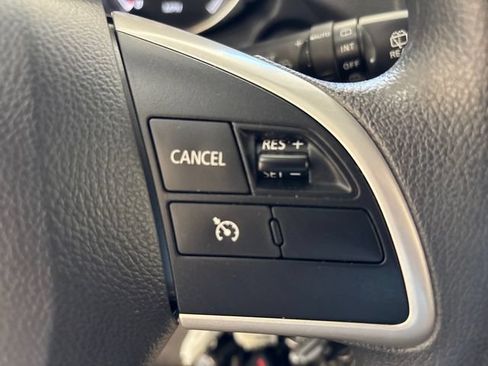 Used 2025 Mitsubishi Outlander Sport AWD image 9