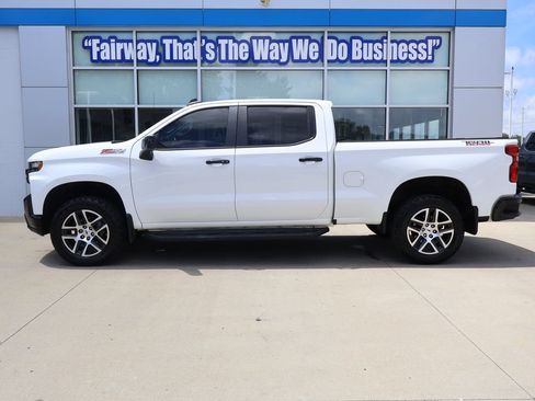 Used 2020 Chevrolet Silverado 1500 LT Trail Boss AWD/4WD image 7