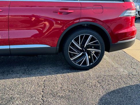 New 2025 Lincoln Aviator Reserve w/ Equipment Group 201A image 9