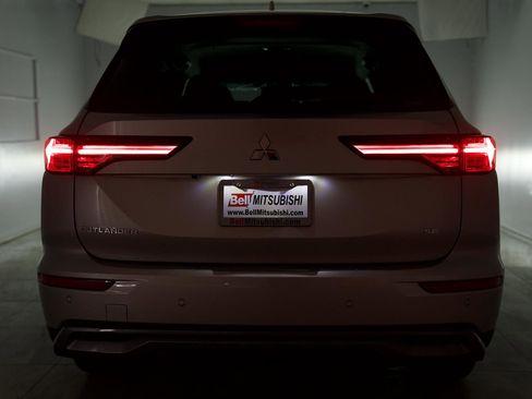 New 2025 Mitsubishi Outlander SEL image 39