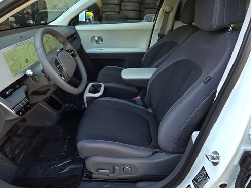 Used 2024 Hyundai Ioniq 5 SEL RWD image 17