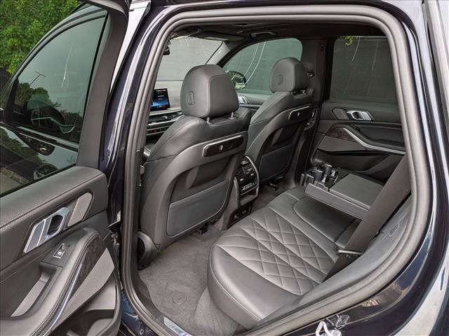 Used 2025 BMW X5 xDrive40i w/ M Sport Package AWD/4WD image 23