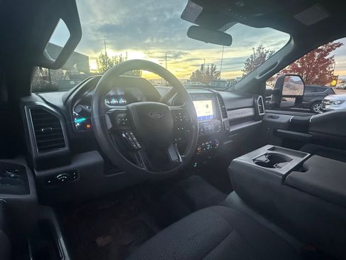 Used 2020 Ford F250 XLT image 8