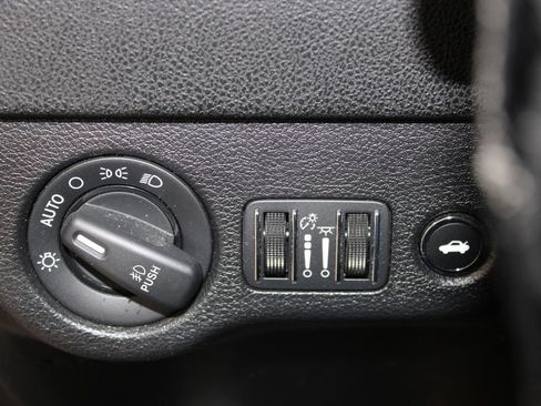 Used 2022 Dodge Charger R/T w/ Blacktop Package RWD image 21