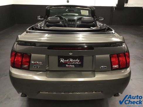 Used 2001 Ford Mustang GT image 9