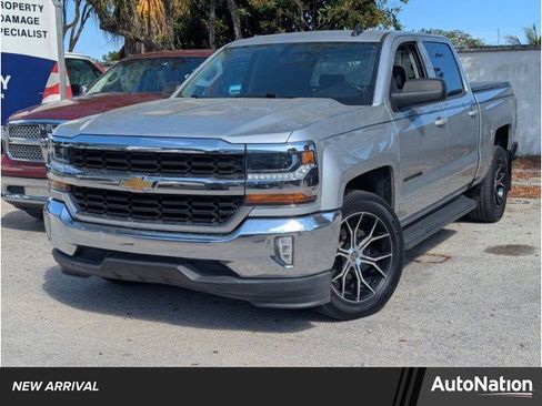 Used 2018 Chevrolet Silverado 1500 LT w/ All Star Edition image 1