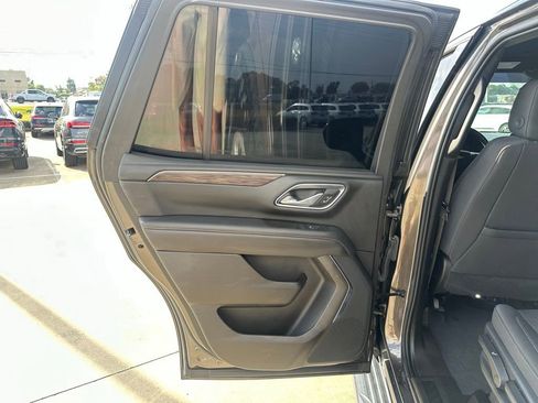 Used 2021 Chevrolet Tahoe LS image 20