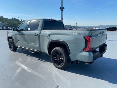 New 2026 Toyota Tundra Limited AWD/4WD image 8