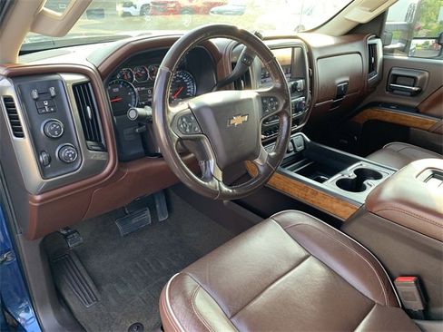 Certified 2016 Chevrolet Silverado 2500 High Country w/ Duramax Plus Package image 10