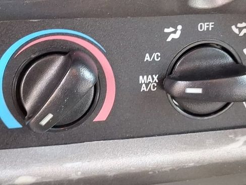 Used 2004 Ford Ranger XLT RWD image 17