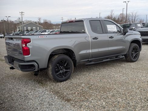New 2026 Chevrolet Silverado 1500 Custom w/ Turbomax Blackout Package image 8