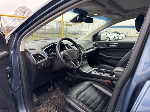 Used 2019 Ford Edge SEL w/ Equipment Group 201A image 10