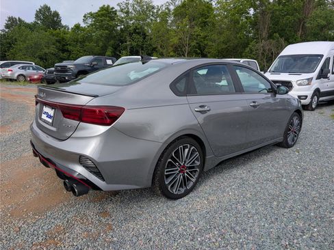 Used 2024 Kia Forte GT w/ GT2 Package FWD image 5