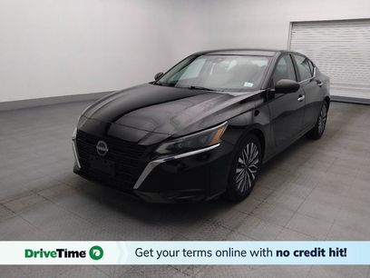 Used 2024 Nissan Altima 2.5 SV