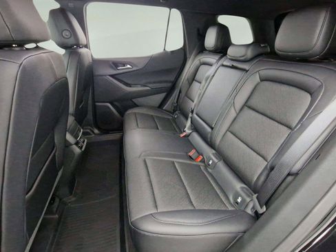 New 2026 Chevrolet Equinox LT w/ Convenience Package II image 10