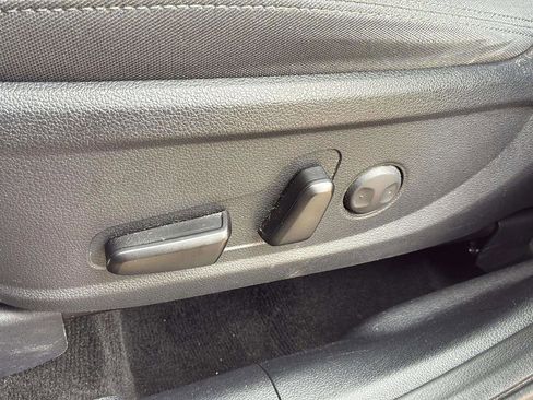 Used 2021 Hyundai Santa Fe SEL FWD image 37