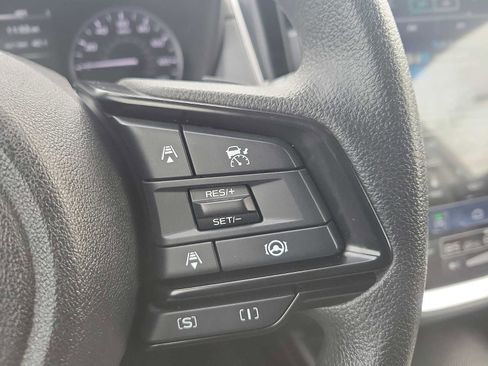 Used 2024 Subaru Crosstrek 2.0i Premium image 22