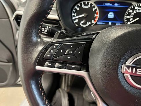 Used 2023 Nissan Altima 2.5 SR FWD image 26