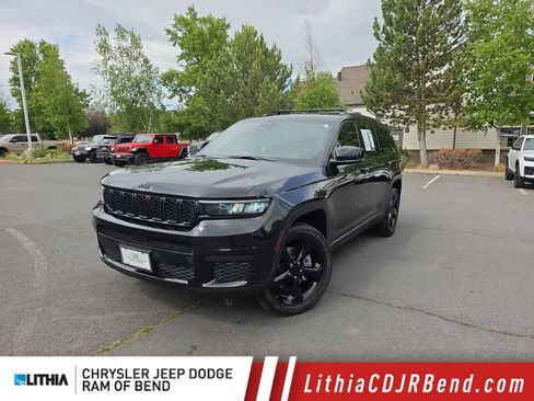 Used 2021 Jeep Grand Cherokee L Laredo AWD/4WD image 1