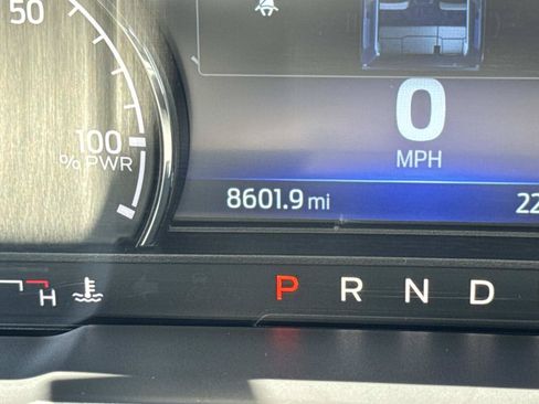 Used 2024 Ford Maverick Lariat FWD image 27