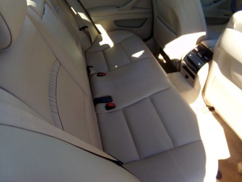 Used 2015 BMW 528i xDrive Sedan image 36