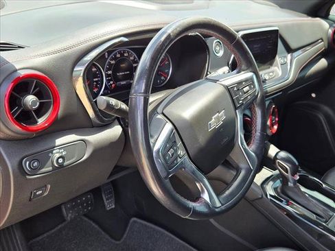 Used 2019 Chevrolet Blazer RS w/ Sun and Wheels Package FWD image 10