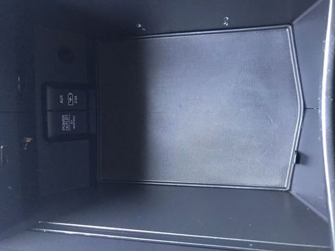 Used 2019 Honda Pilot LX image 30