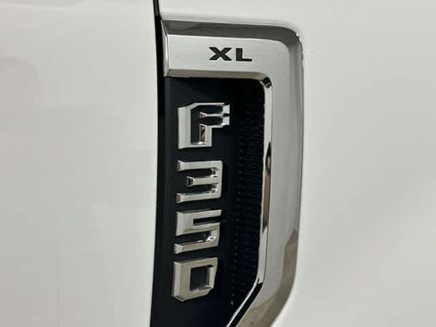 Used 2017 Ford F350 XL AWD/4WD image 19